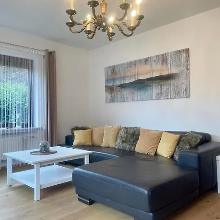 Gemuetliche Eg-ferienwohnung Brazil Mit Eingezaeunten Garten Apartment